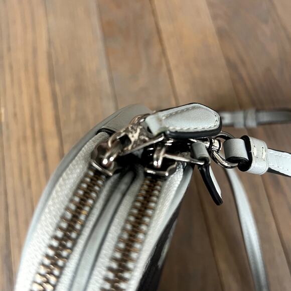 Coach Signature Rose Print Double Zip Crossbody Wristlet Bag Charcoal Sky 31855 - Picture 15 of 16